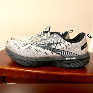Rebel Brooks Running Sneakers